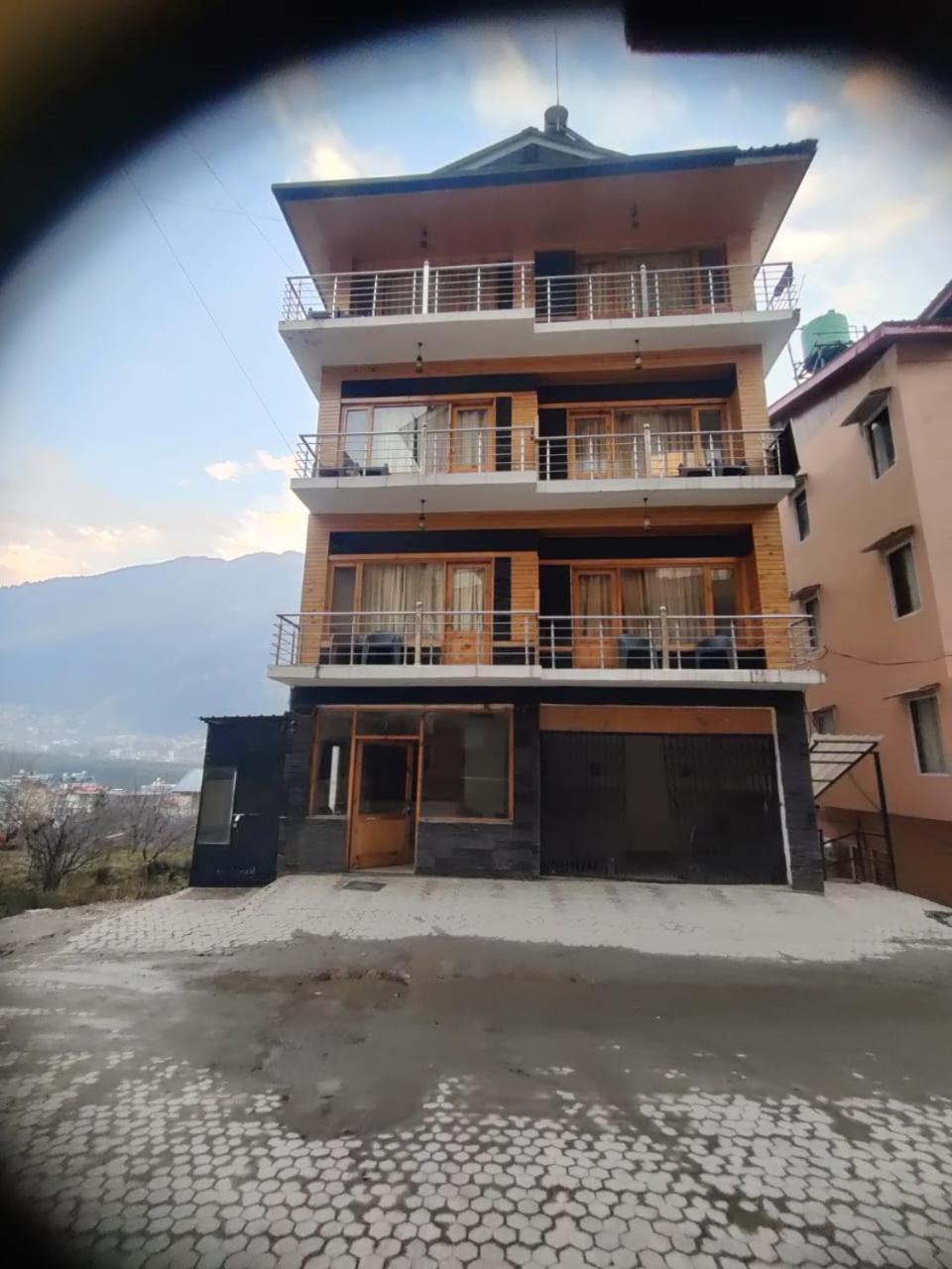 Hotel Di Villa Manali  Exterior photo